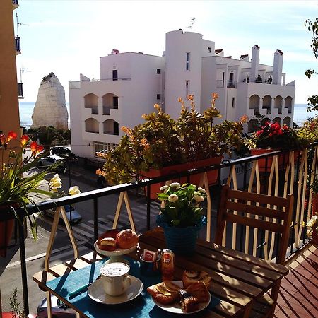 B&B Pizzomunno Vieste Buitenkant foto